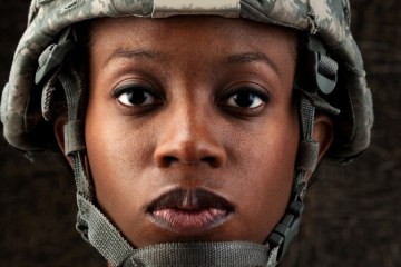041912-politics-ptsd-female-soldier-2