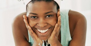 woman-washing-face