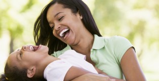 black_mom_child_laughing