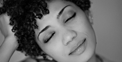 jasika-nicole-vancouver-portraits-fringe-editorial-images-amelia-strauss-14